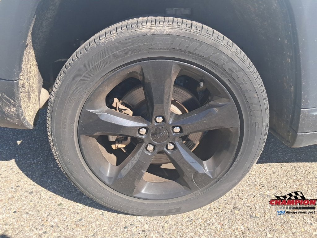 2023 Jeep Grand Cherokee L Altitude 4x4