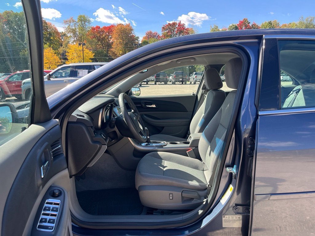 2013 Chevrolet Malibu LS