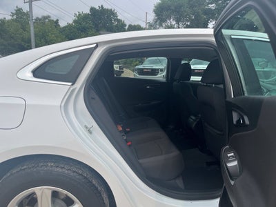 2023 Chevrolet Malibu LS