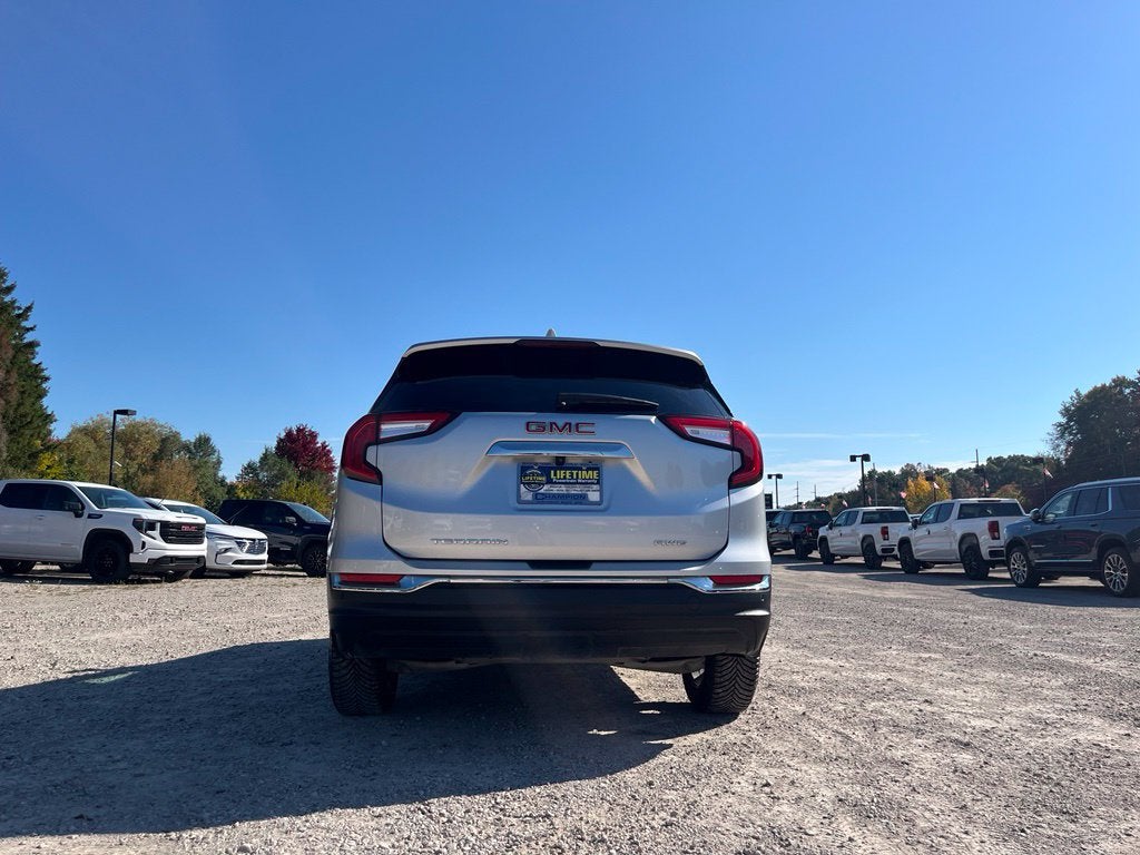 2022 GMC Terrain SLT