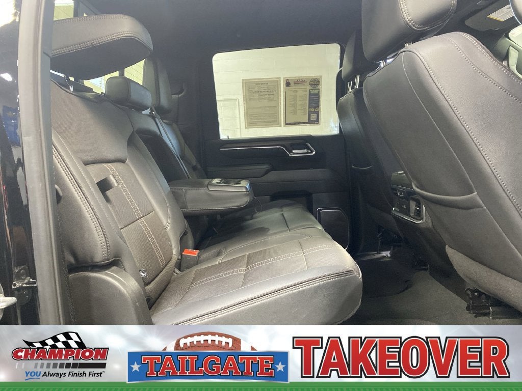 2025 Chevrolet Silverado 3500 HD High Country